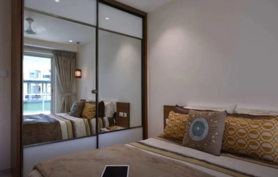 Tritvam-Interior